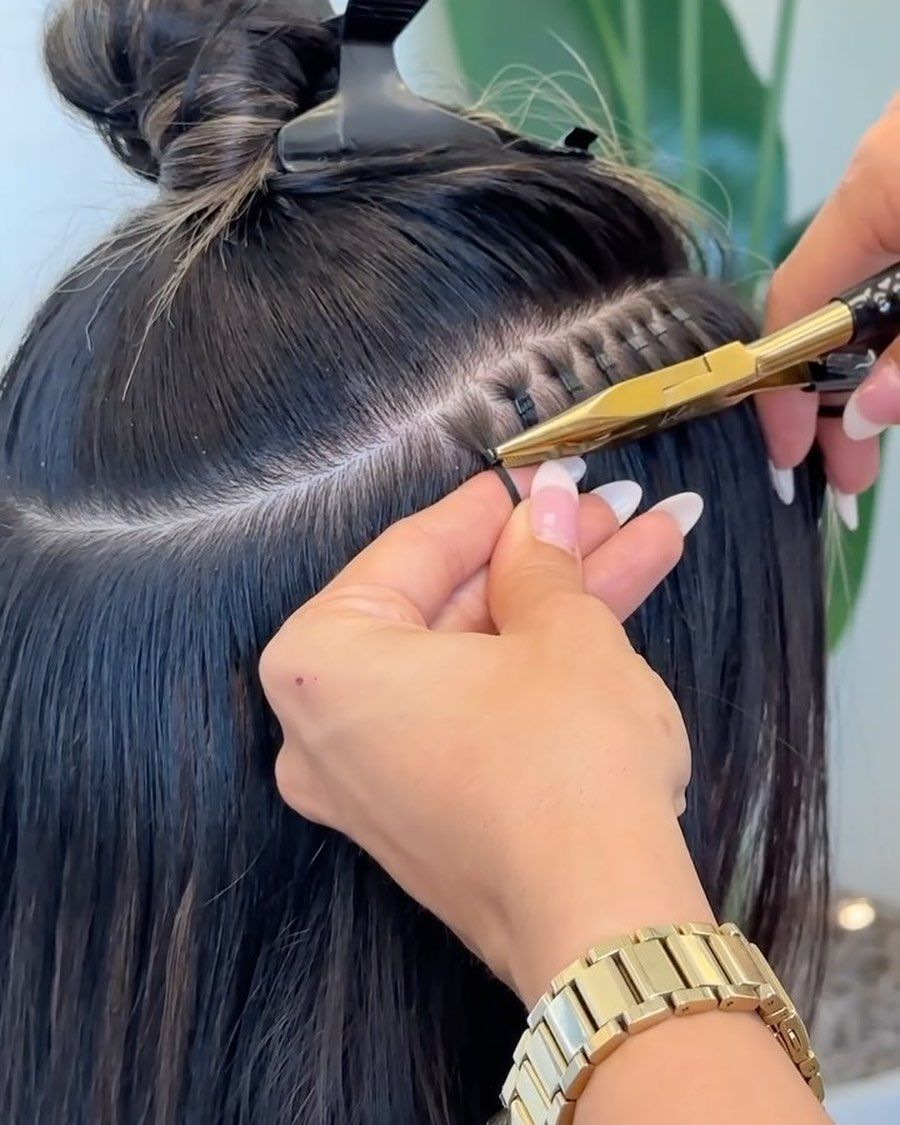 Retoque de extensiones de punto con pinza profesional